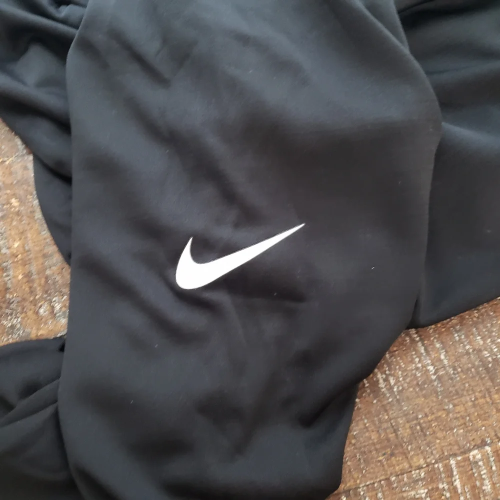 Nike Dri-Fit Colorado College Women's Pullover Half-Zip Size Large Color Black‎